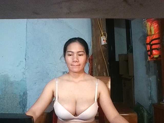 EllaShow93 live cam preview