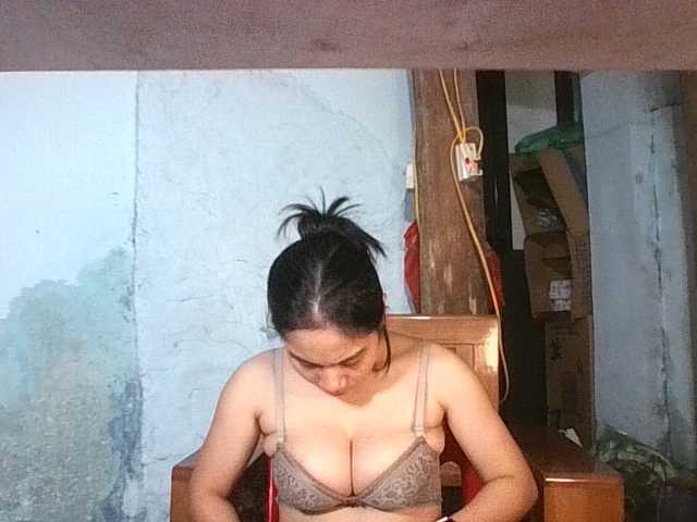 EllaShow93