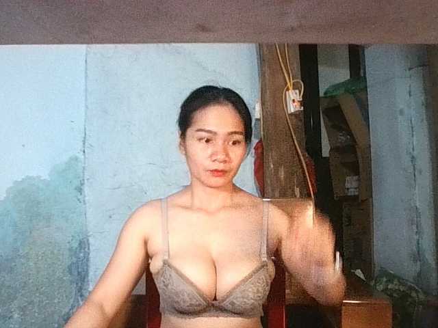 EllaShow93 live cam preview