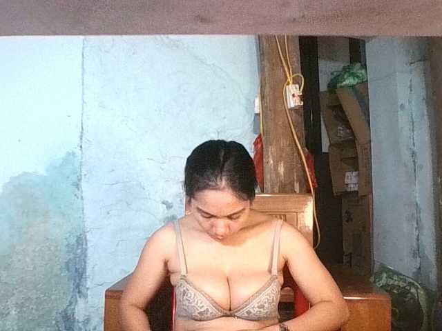 EllaShow93