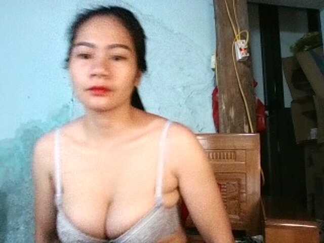 EllaShow93
