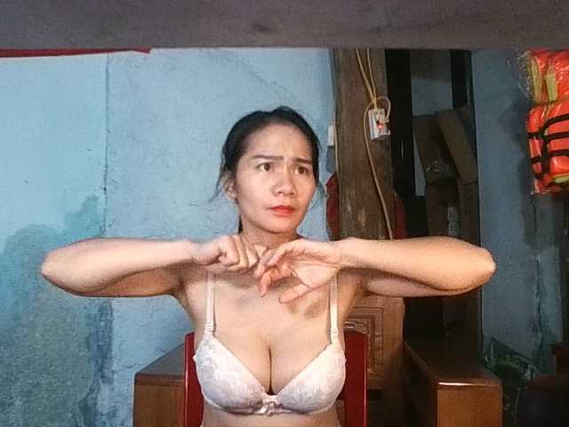 EllaShow93