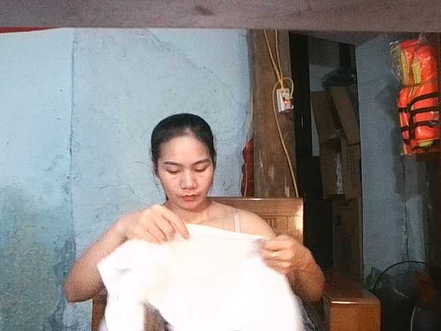 EllaShow93
