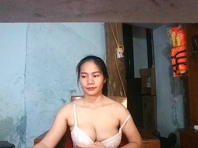 ellashow93 online