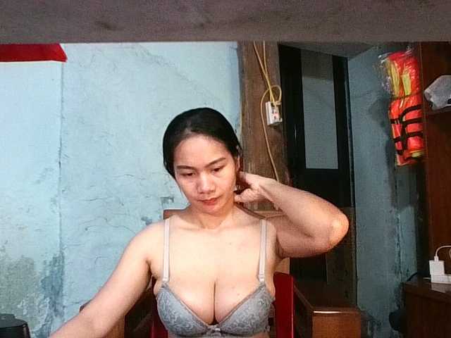 EllaShow93