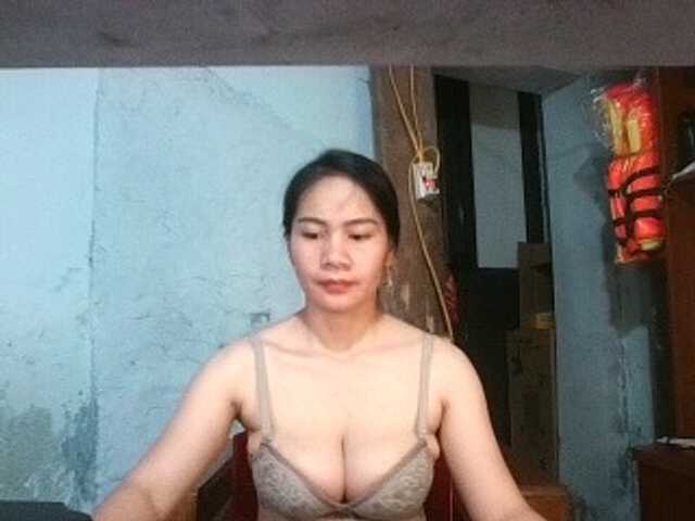 EllaShow93