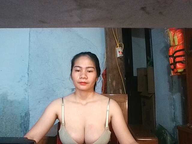 EllaShow93 live cam preview