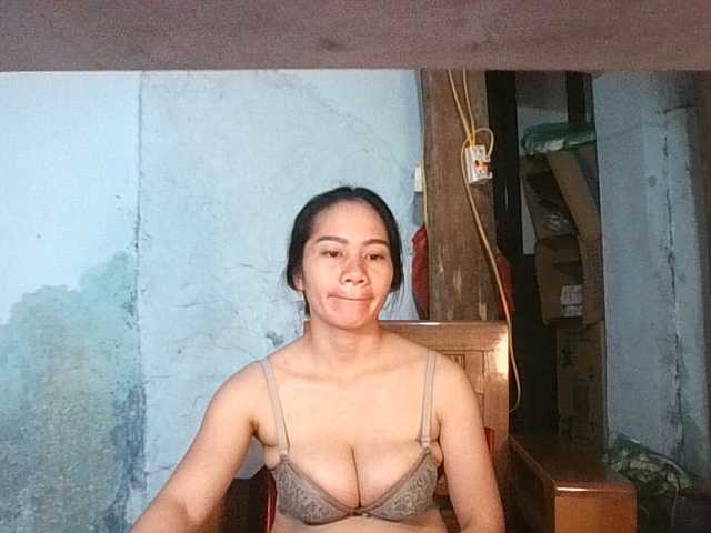 EllaShow93