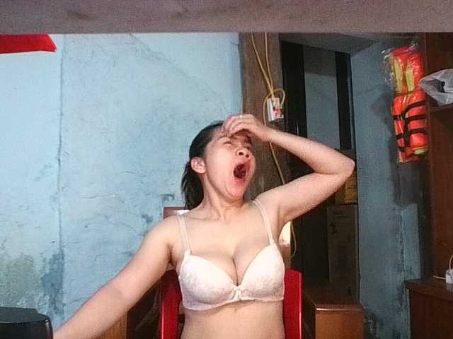 EllaShow93