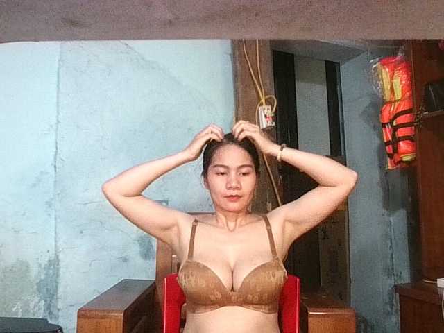 EllaShow93