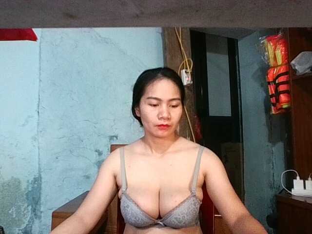 EllaShow93
