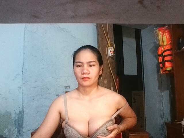 ellashow93 online