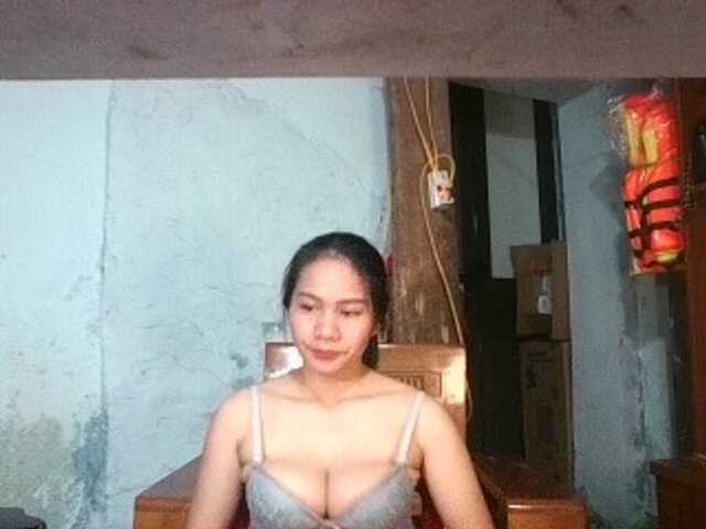 ellashow93 online