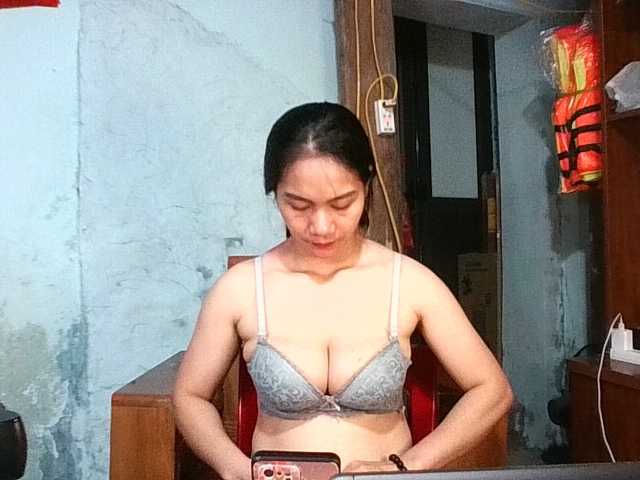 EllaShow93