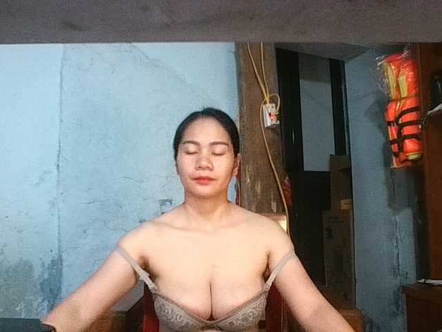 EllaShow93