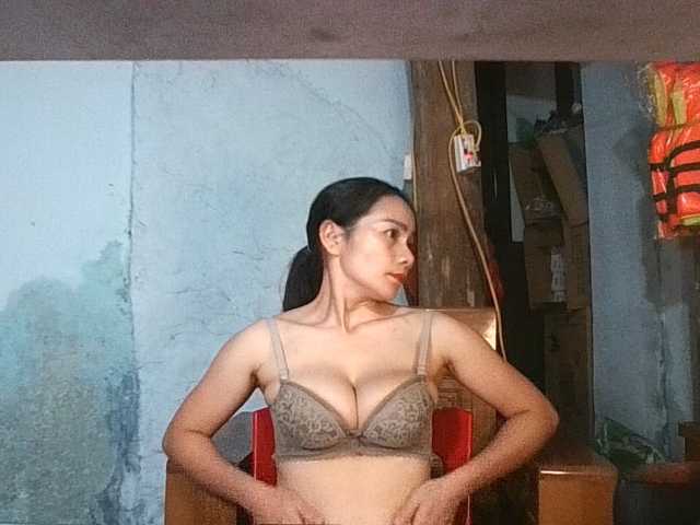 EllaShow93