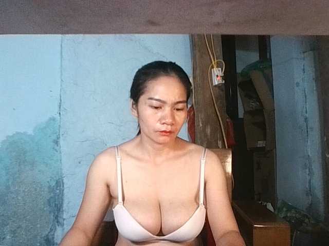 EllaShow93 live cam preview