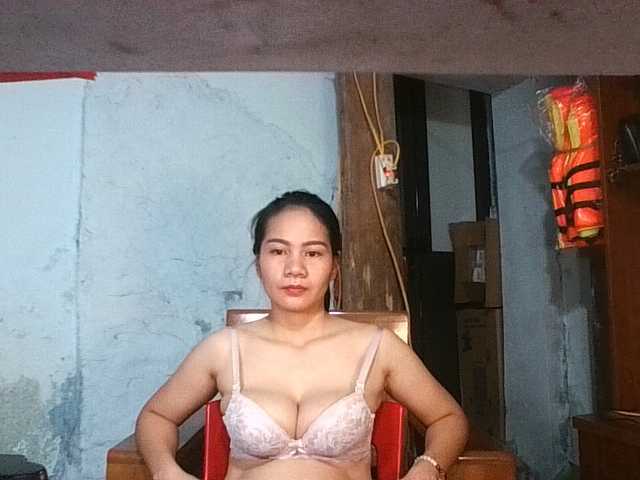 ellashow93 live sex show