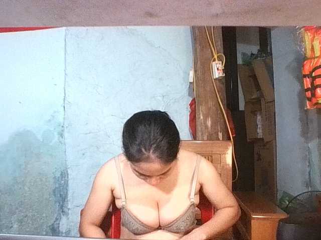 EllaShow93
