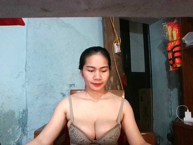 EllaShow93