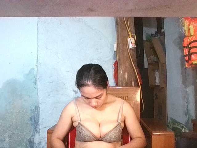 EllaShow93