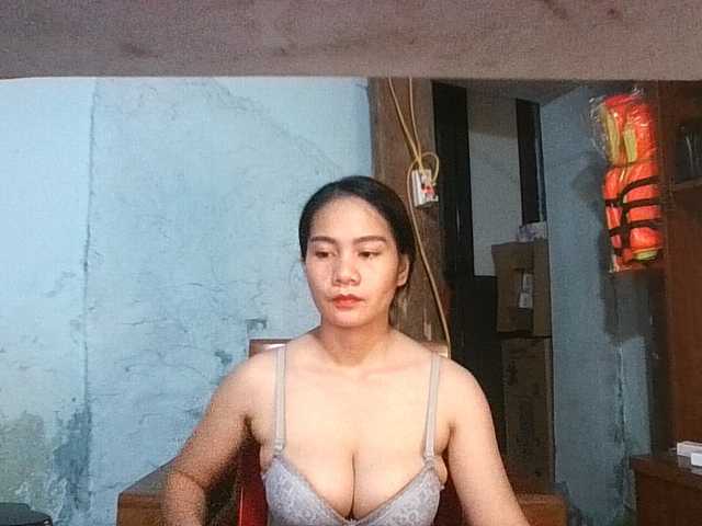 ellashow93 online