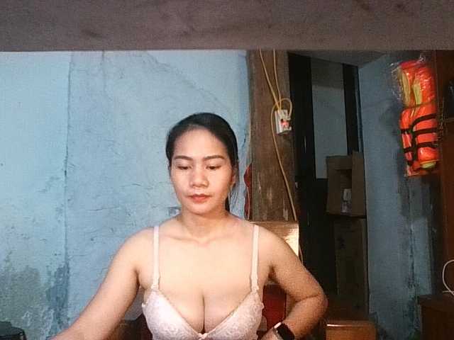 EllaShow93