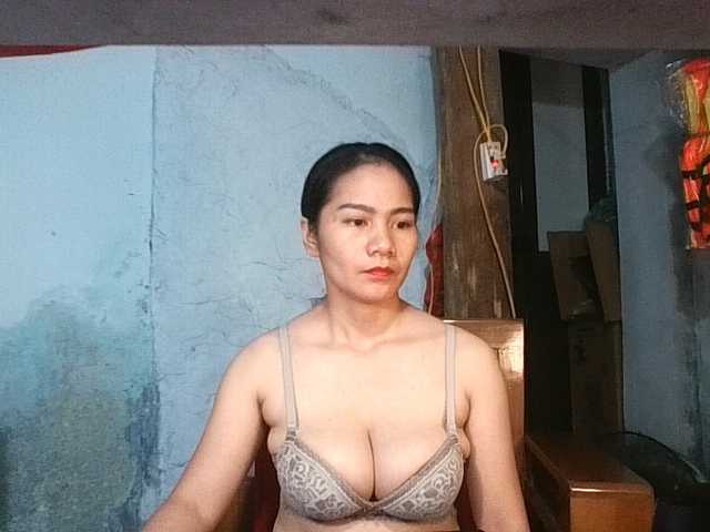 EllaShow93 live cam preview