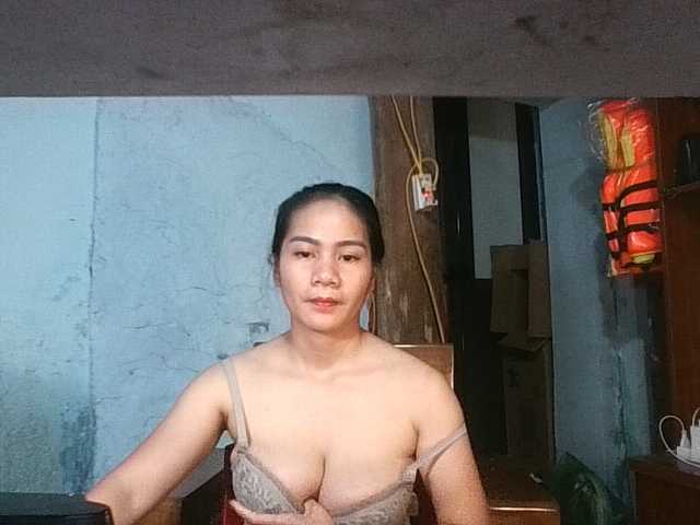 EllaShow93 live cam