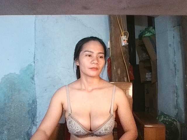 EllaShow93 live cam preview