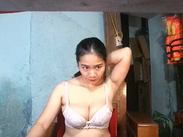 EllaShow93