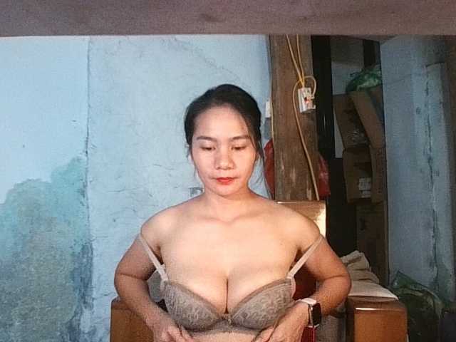 EllaShow93