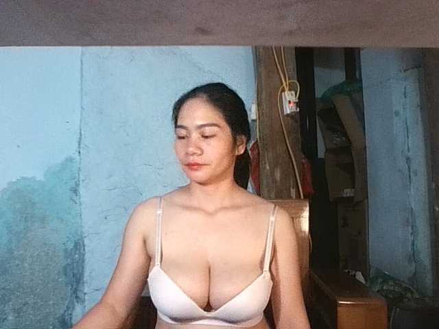 EllaShow93