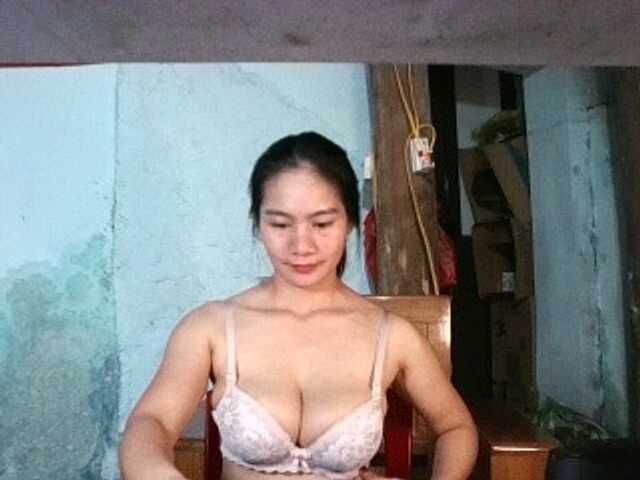 EllaShow93