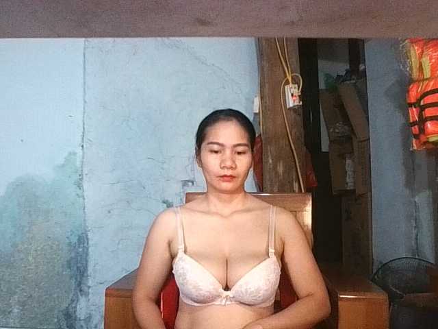 EllaShow93