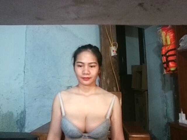 EllaShow93