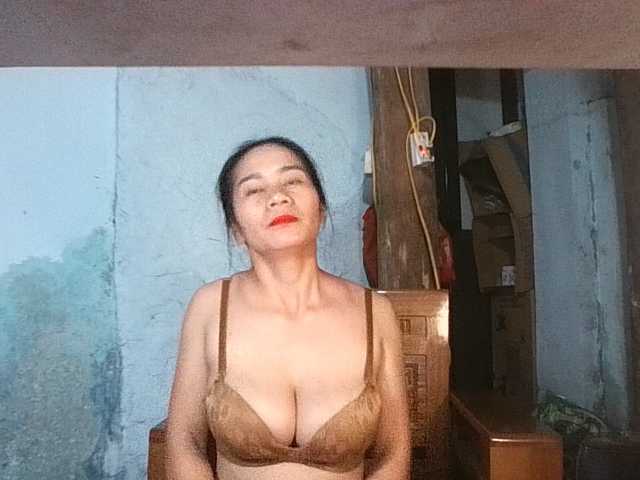 EllaShow93 live cam preview
