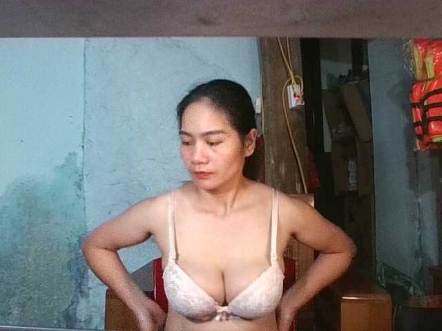 EllaShow93