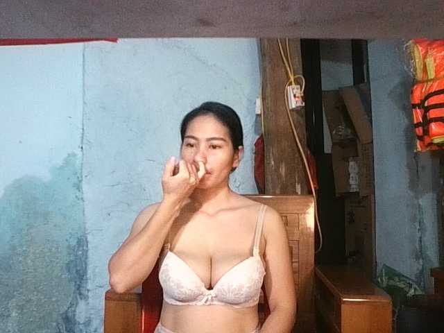 EllaShow93