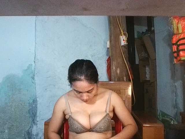 EllaShow93