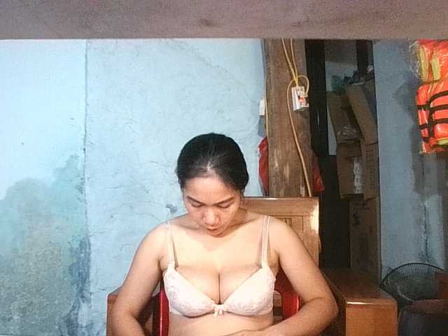 EllaShow93