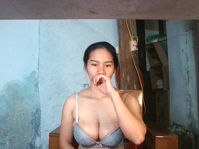 EllaShow93