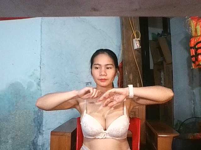 EllaShow93