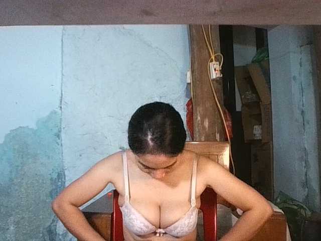 EllaShow93