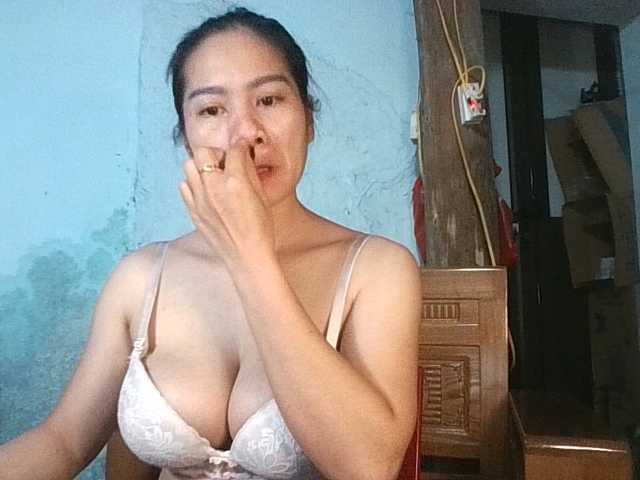 EllaShow93