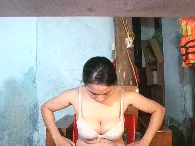 EllaShow93