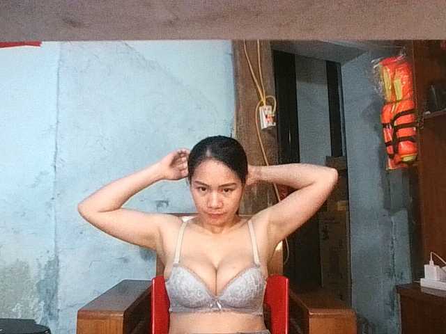 EllaShow93