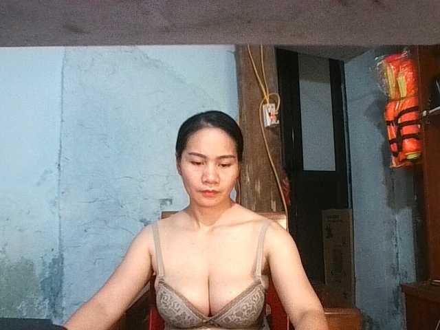 ellashow93 live sex show