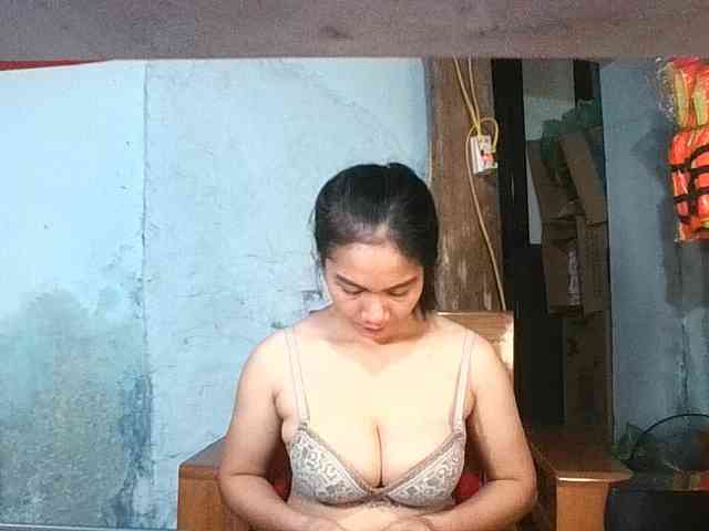 EllaShow93
