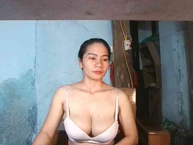 EllaShow93